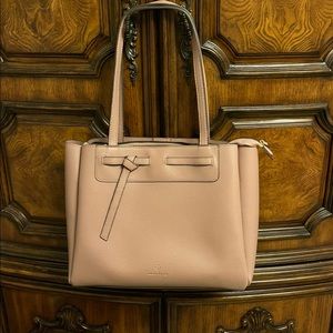 NEW leather tote bag with comfort dual shoulder straps & zip closure for women.